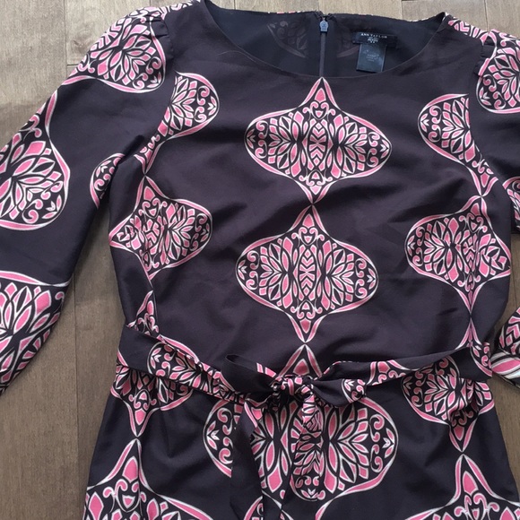 Ann Taylor Mid-sleeve dress with tie waist ❤️ - Picture 2 of 5